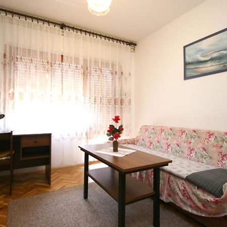 Apartment Anica Baska  Ngoại thất bức ảnh
