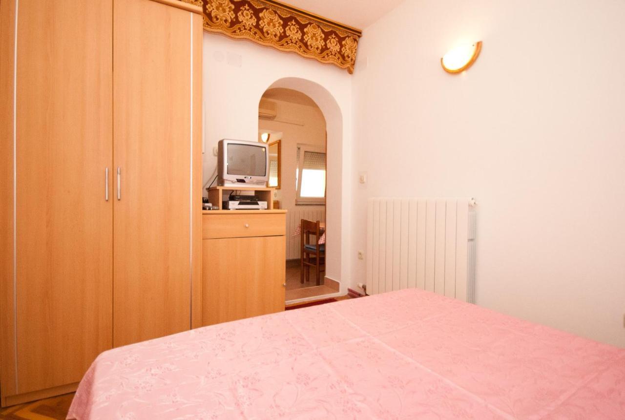 Apartment Anica Baska  Ngoại thất bức ảnh