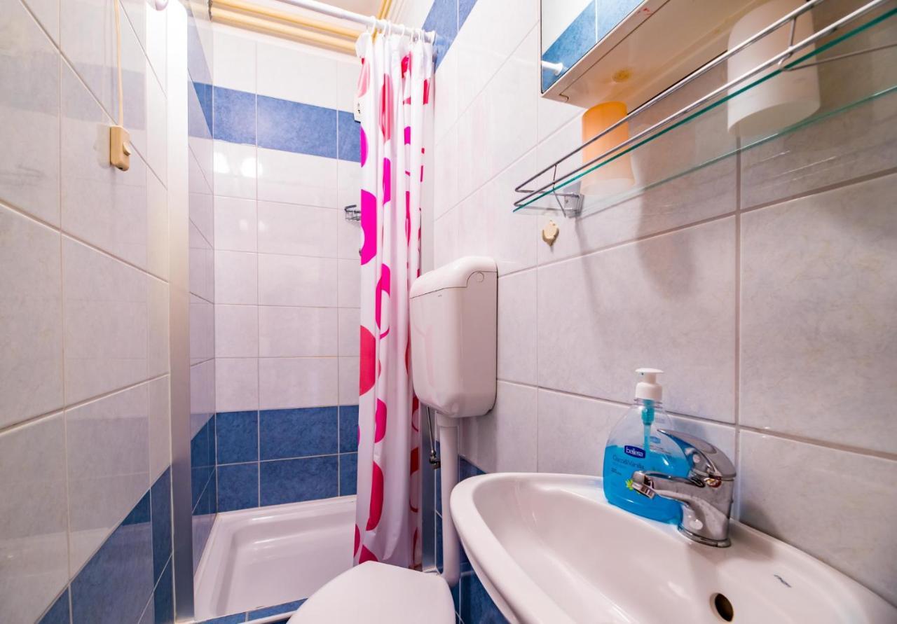 Apartment Anica Baska  Ngoại thất bức ảnh