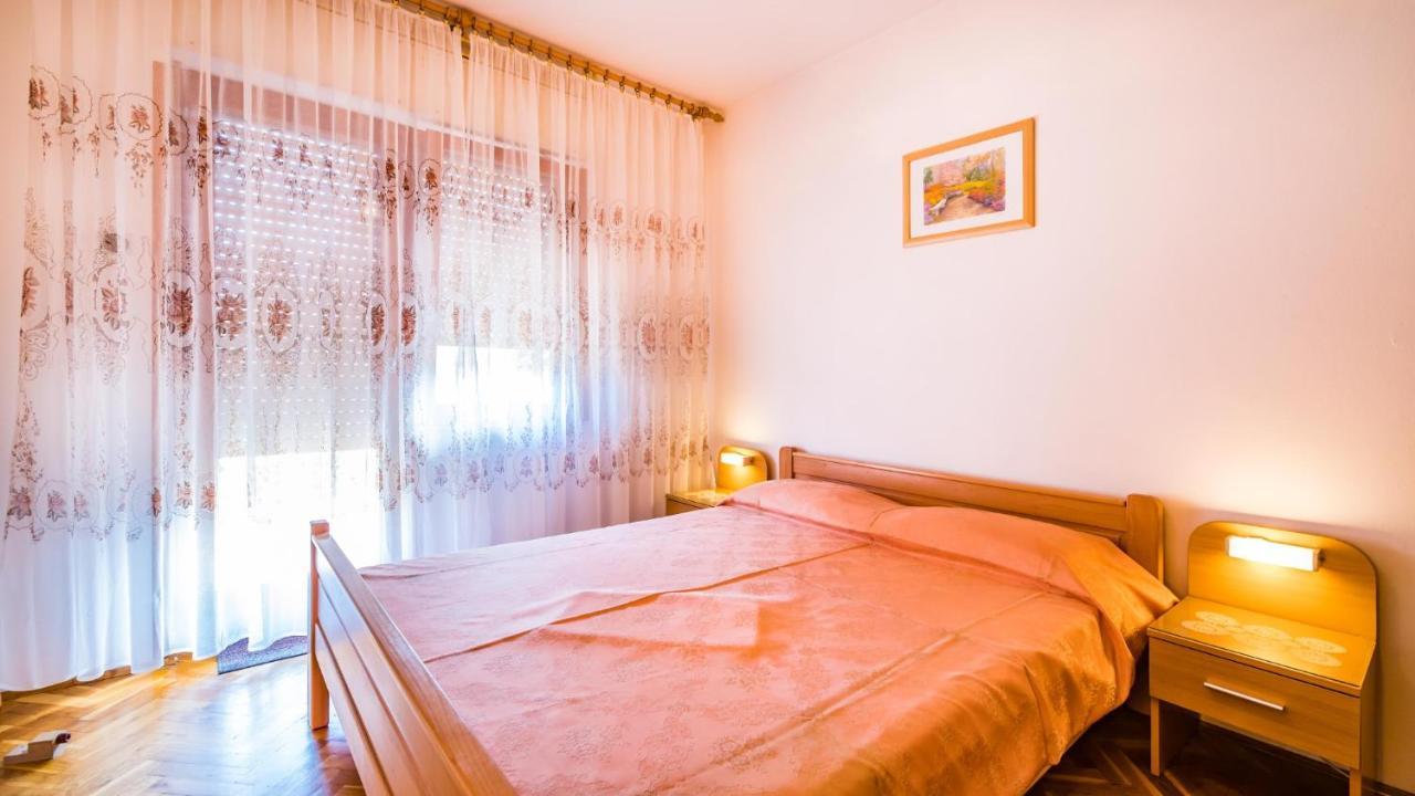 Apartment Anica Baska  Ngoại thất bức ảnh