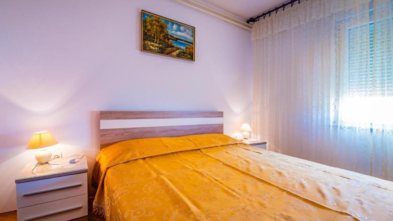 Apartment Anica Baska  Ngoại thất bức ảnh