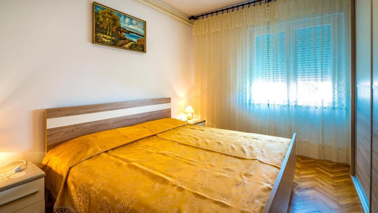Apartment Anica Baska  Ngoại thất bức ảnh