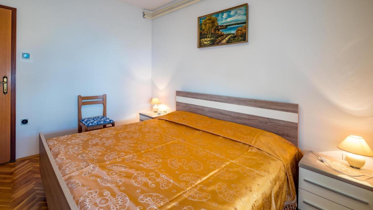 Apartment Anica Baska  Ngoại thất bức ảnh